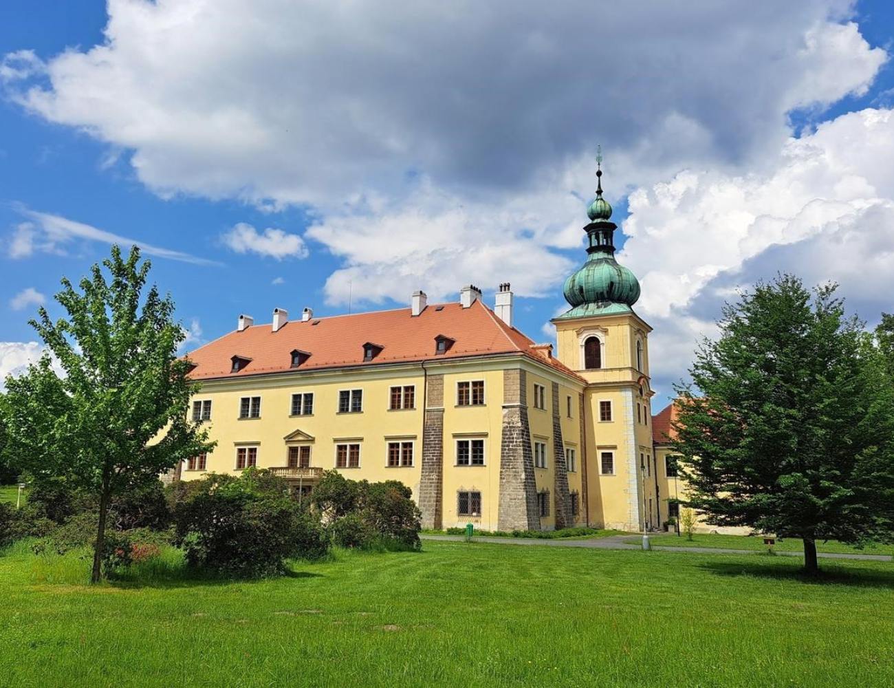 Zámek Doksy a muzeum Zámek Doksy a muzeum