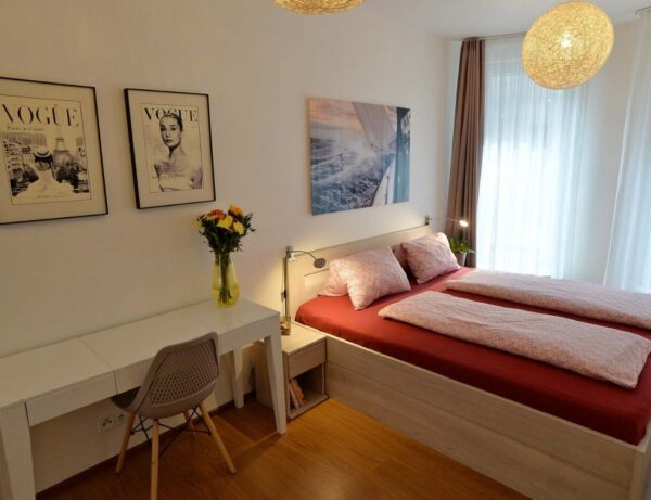 Ložnice v apartmánu, Apartmán u Máchova jezera